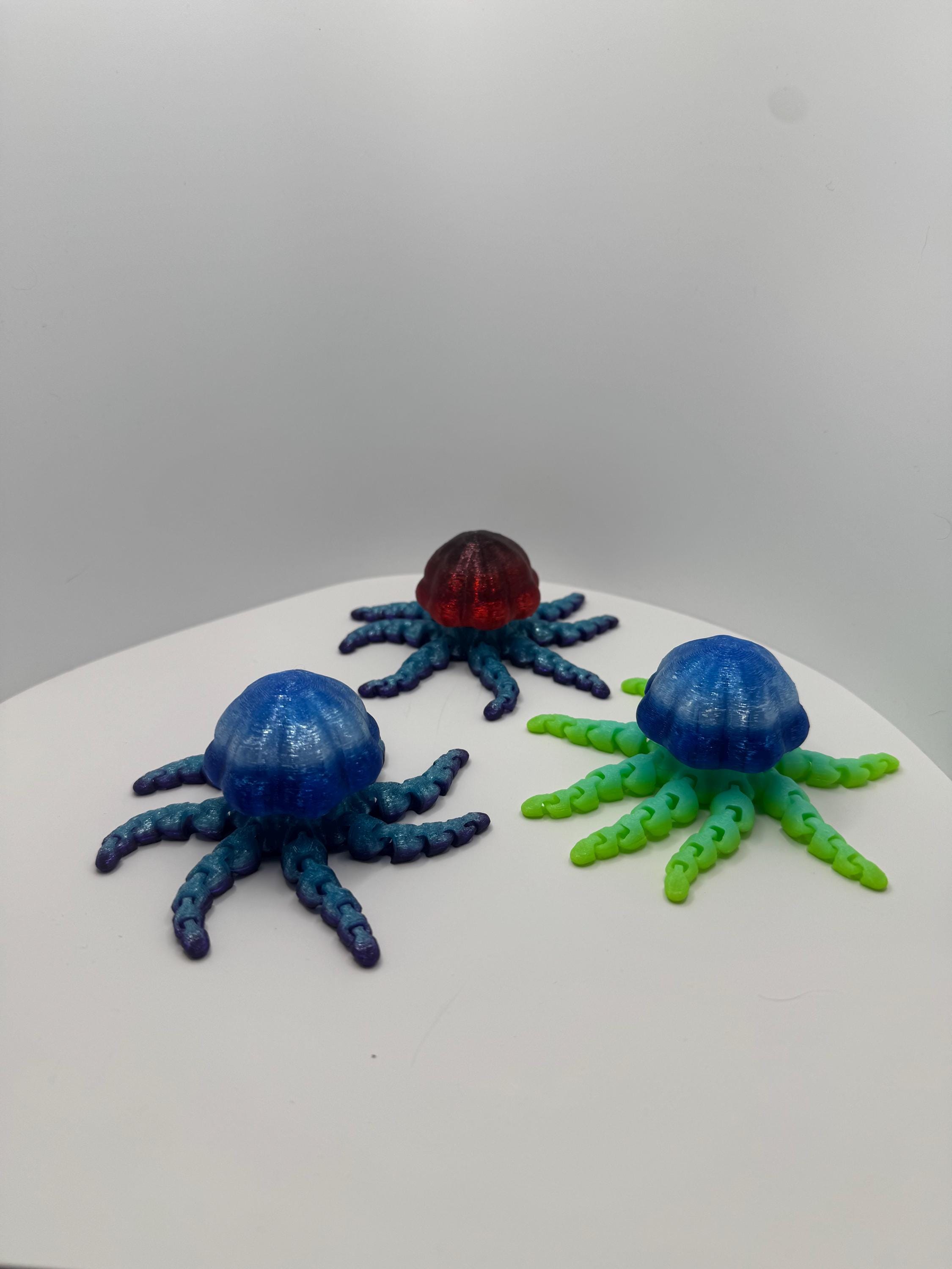 Articulated Jellyfish Fidget Clicker