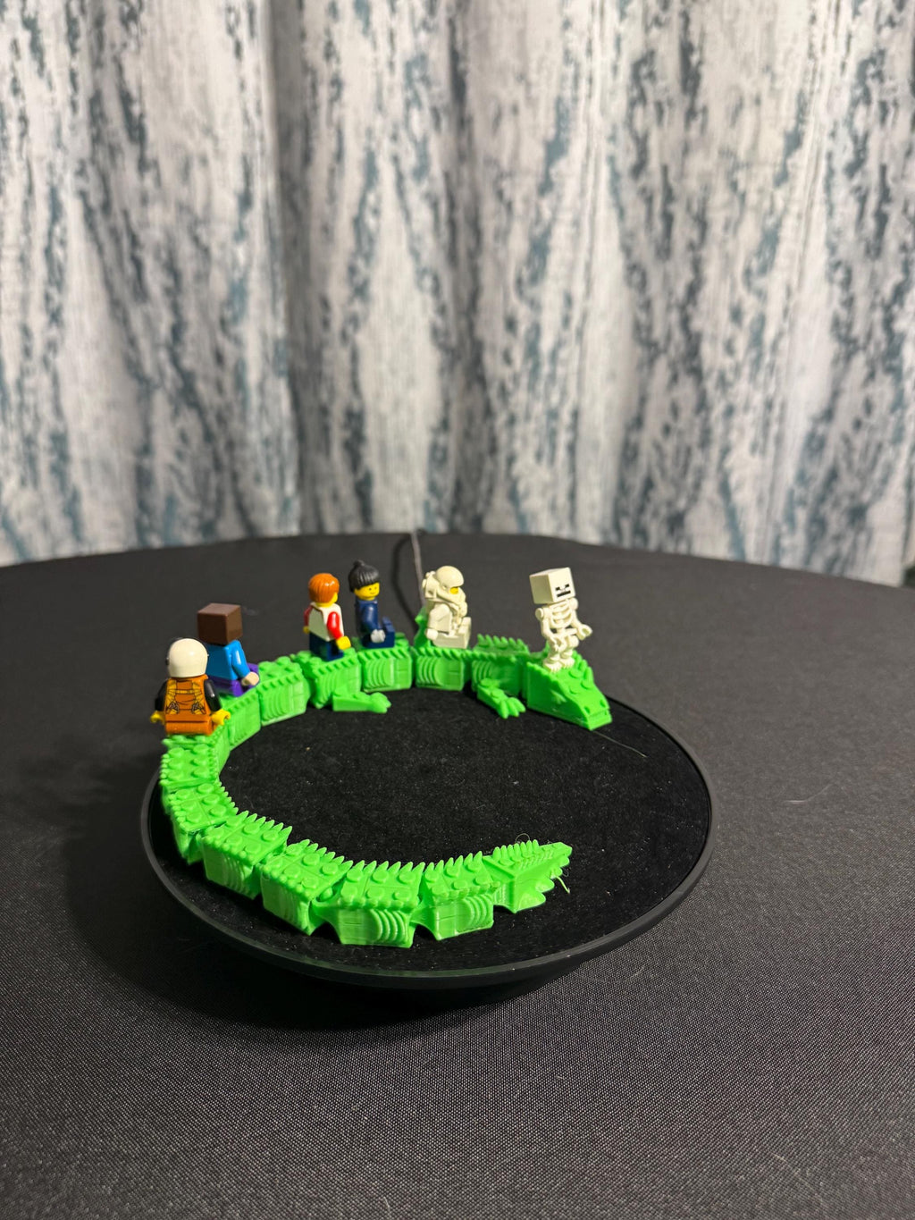 Rideable 3D Printed Dragon compatible with Lego Minifigures