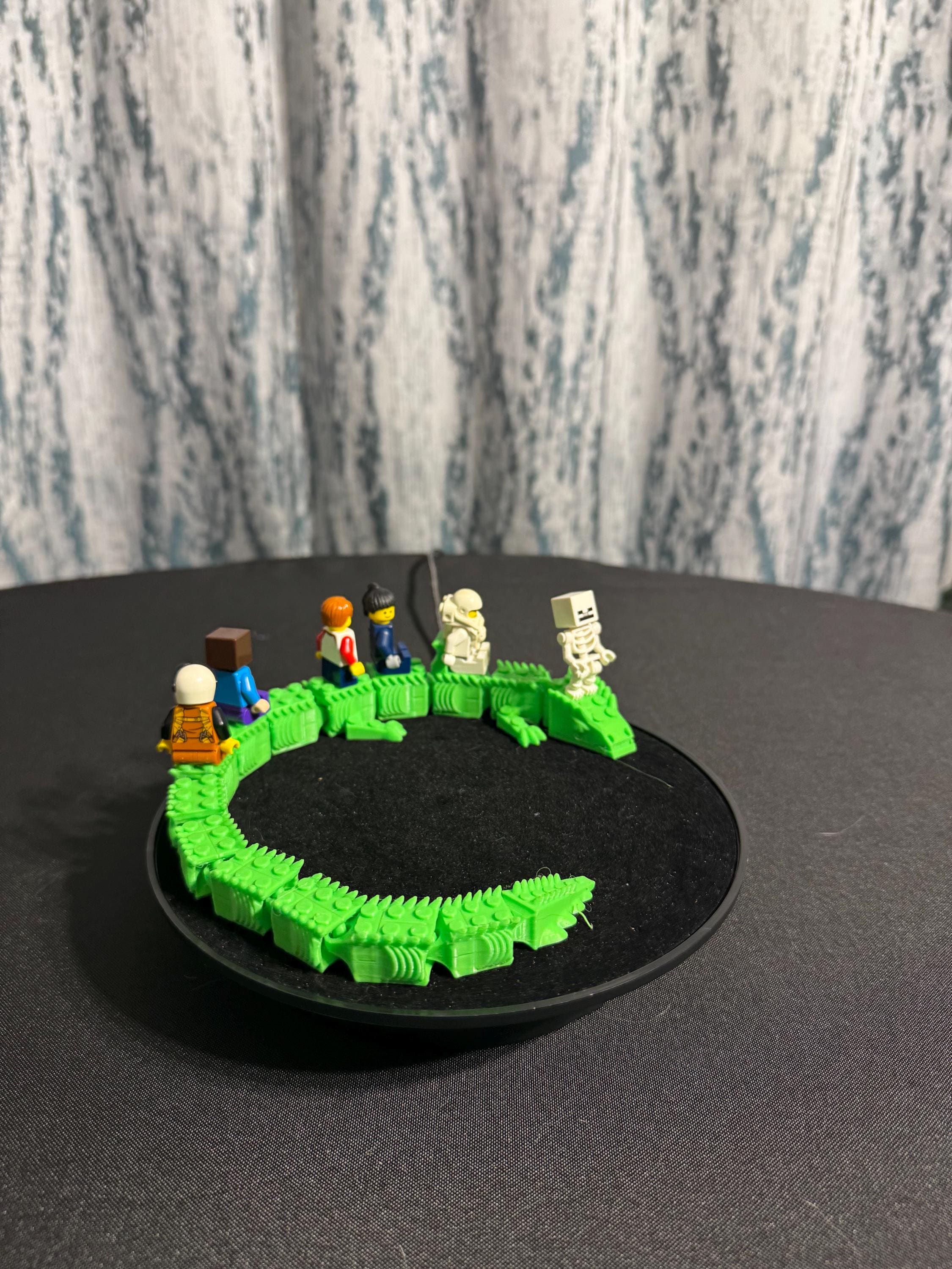 Rideable 3D Printed Dragon compatible with Lego Minifigures