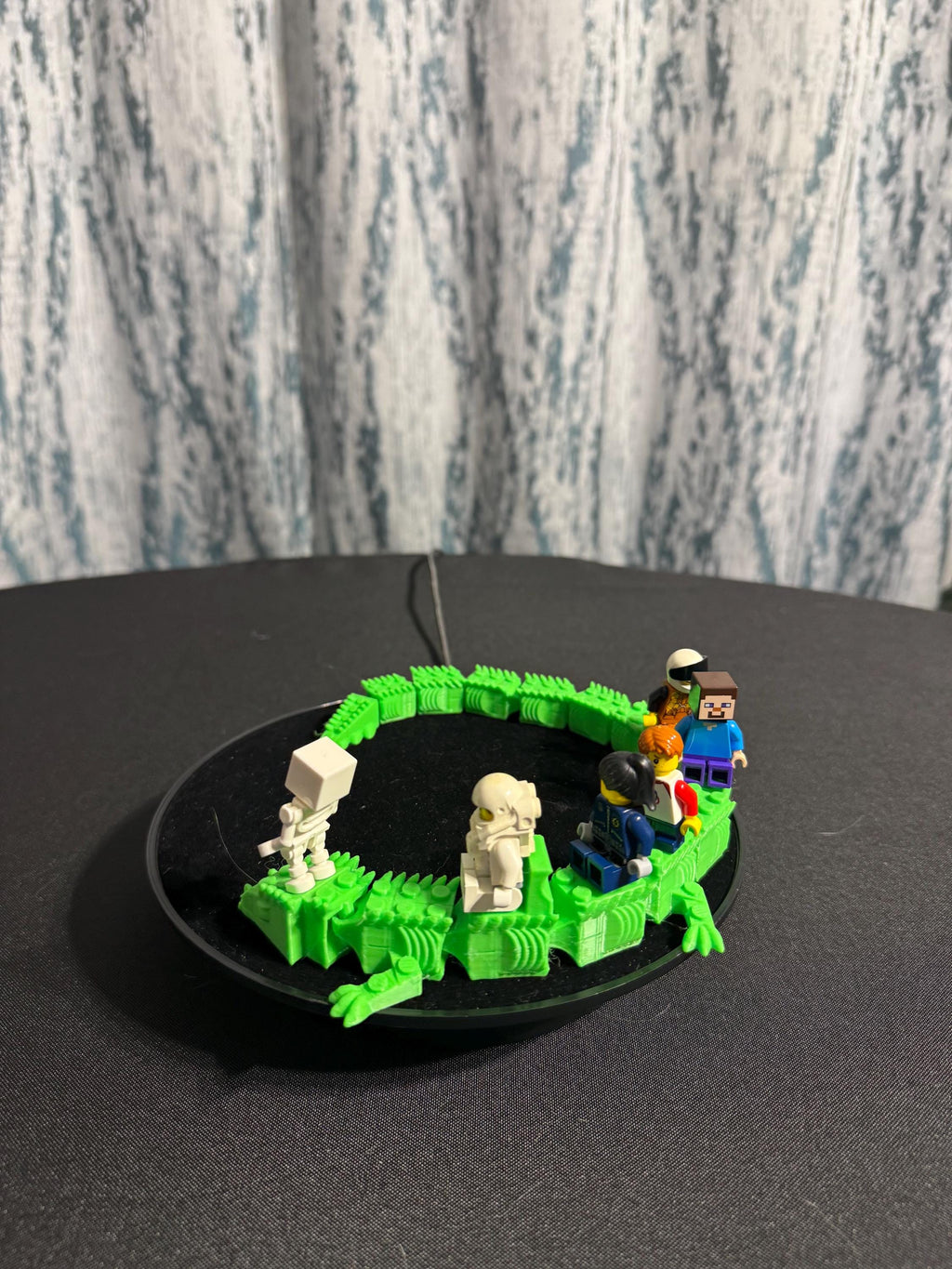 Rideable 3D Printed Dragon compatible with Lego Minifigures